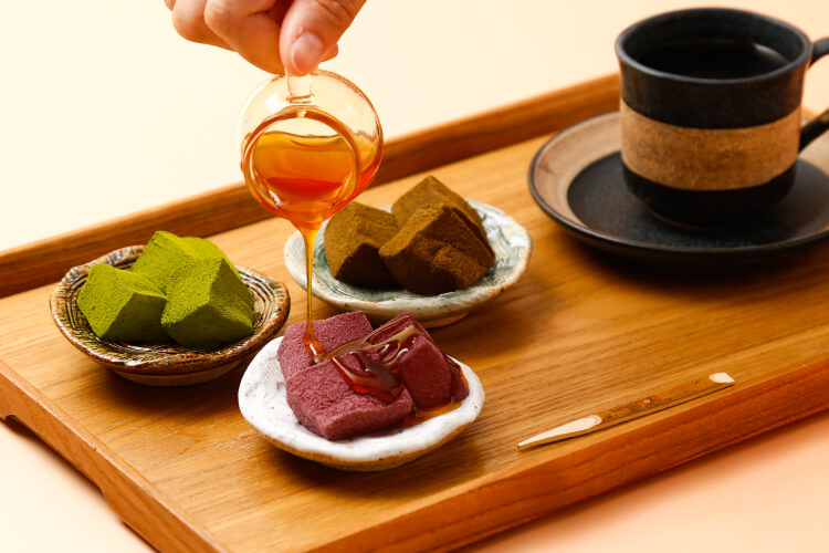 三種食べ比べわらび餅　足湯セット